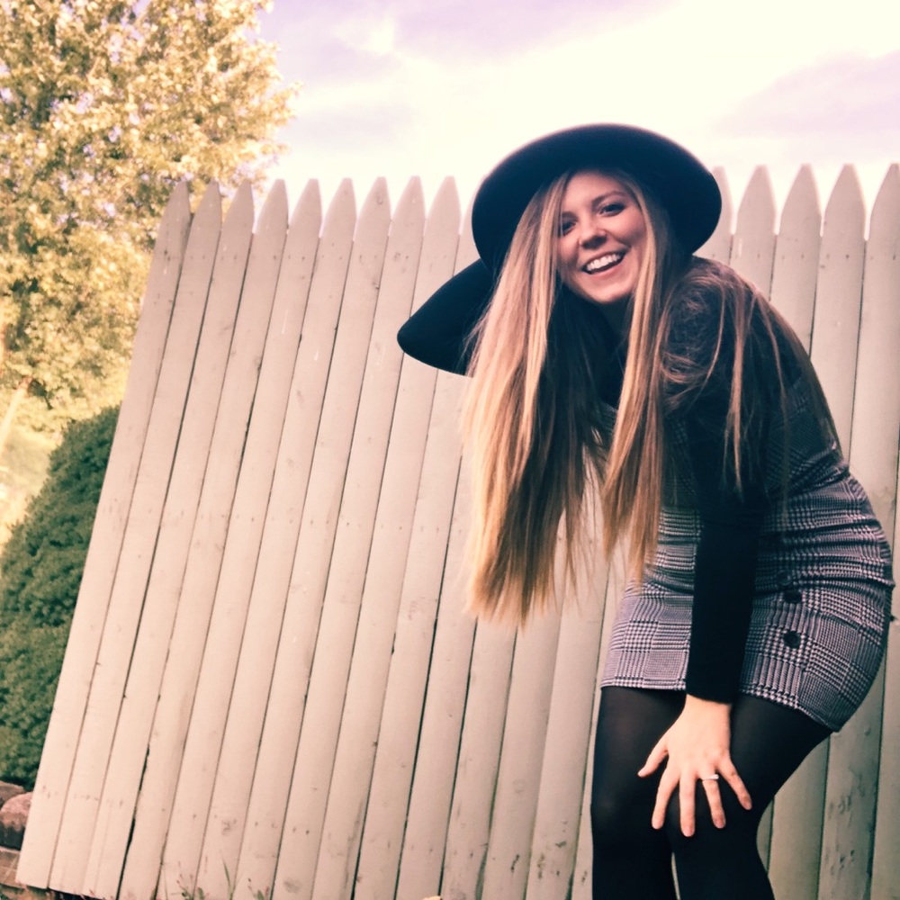 Meet your Posher, Rebecca
